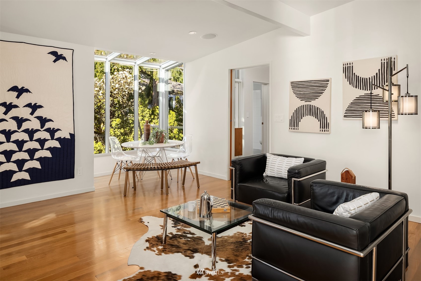 7255 West Ridge Road Mercer Island, WA 98040 - Photo 14 of 40 a living room with furniture and a large window