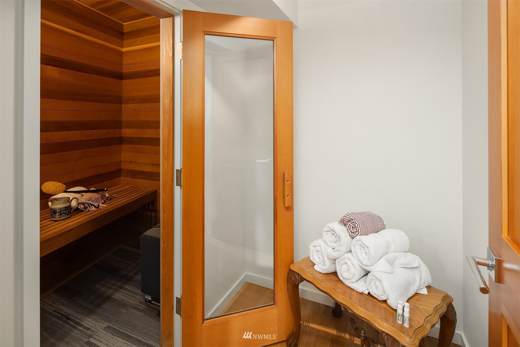 7255 West Ridge Road Mercer Island, WA 98040 - Photo 27 of 40