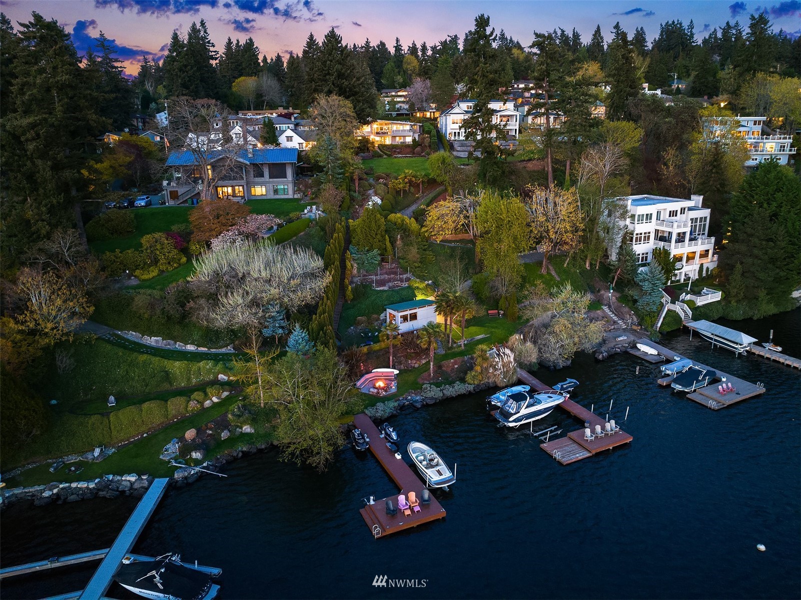 7255 West Ridge Road Mercer Island, WA 98040 - Photo 38 of 40 an aerial view of a house with a yard
