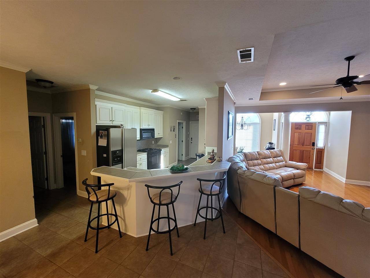 405 Justin Cove Byram, MS 39272 - Photo 3 of 7 Photo 3