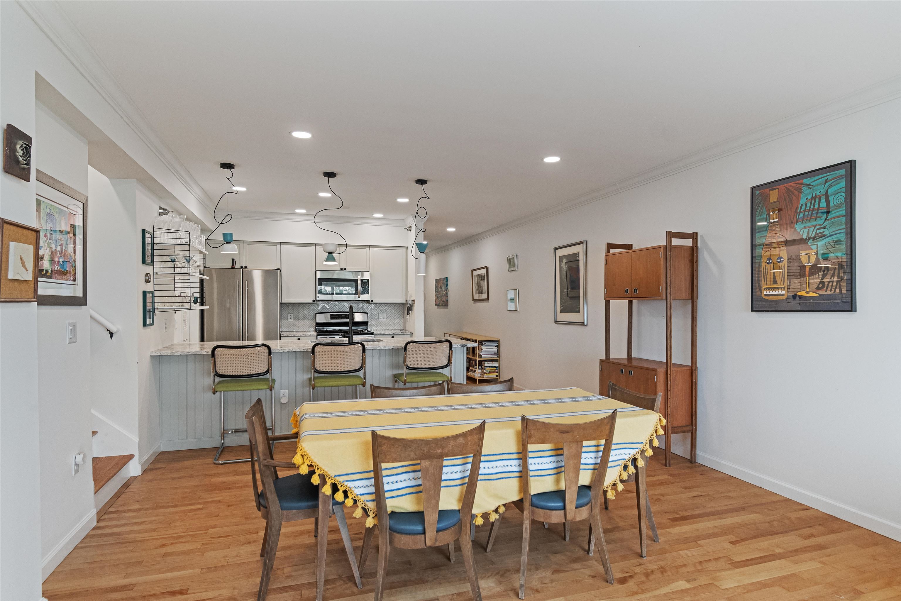 33 North Avenue, Unit 12 Burlington, VT 05401 - Photo 21 of 55