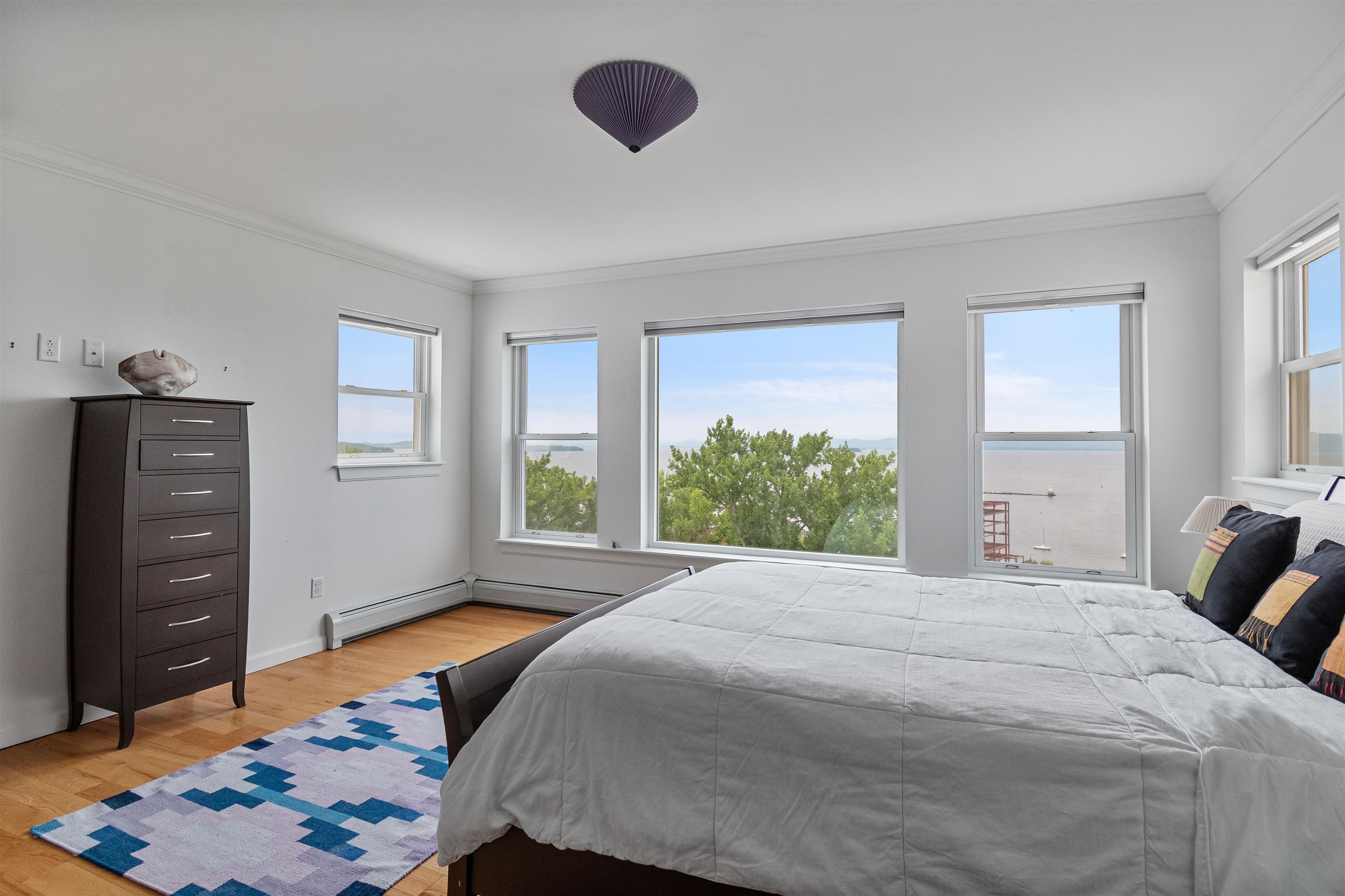 33 North Avenue, Unit 12 Burlington, VT 05401 - Photo 34 of 55