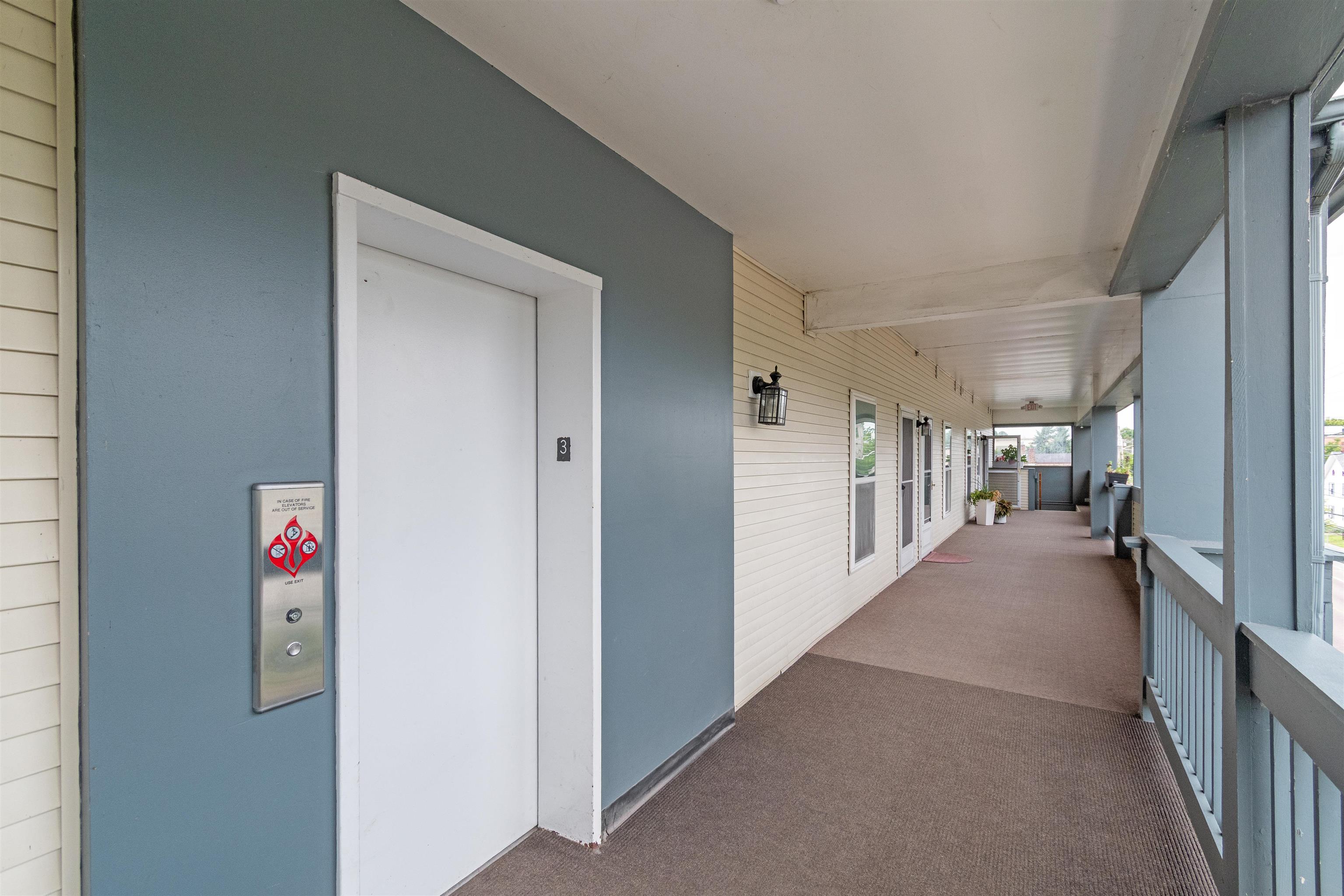 33 North Avenue, Unit 12 Burlington, VT 05401 - Photo 50 of 55