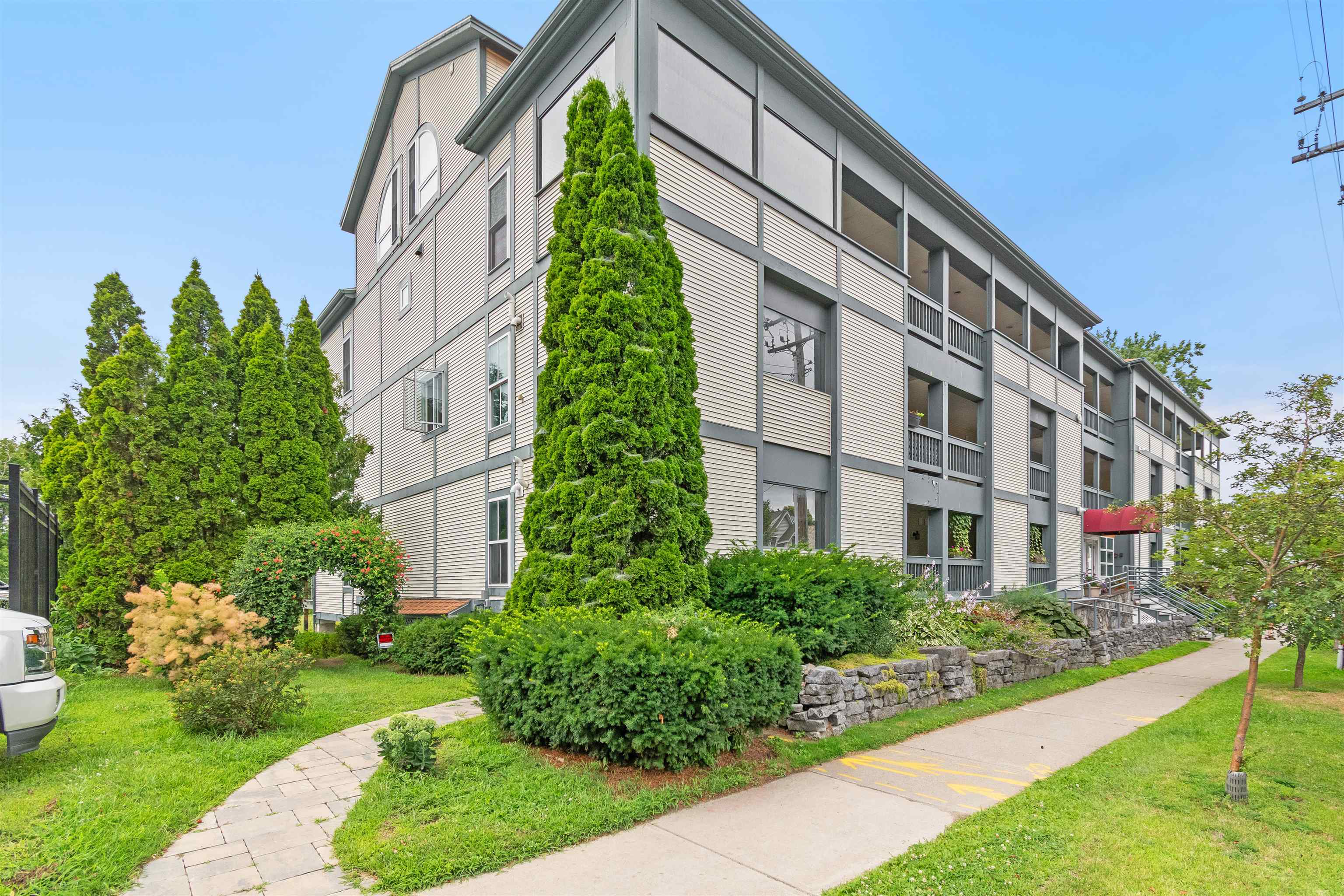 33 North Avenue, Unit 12 Burlington, VT 05401 - Photo 55 of 55