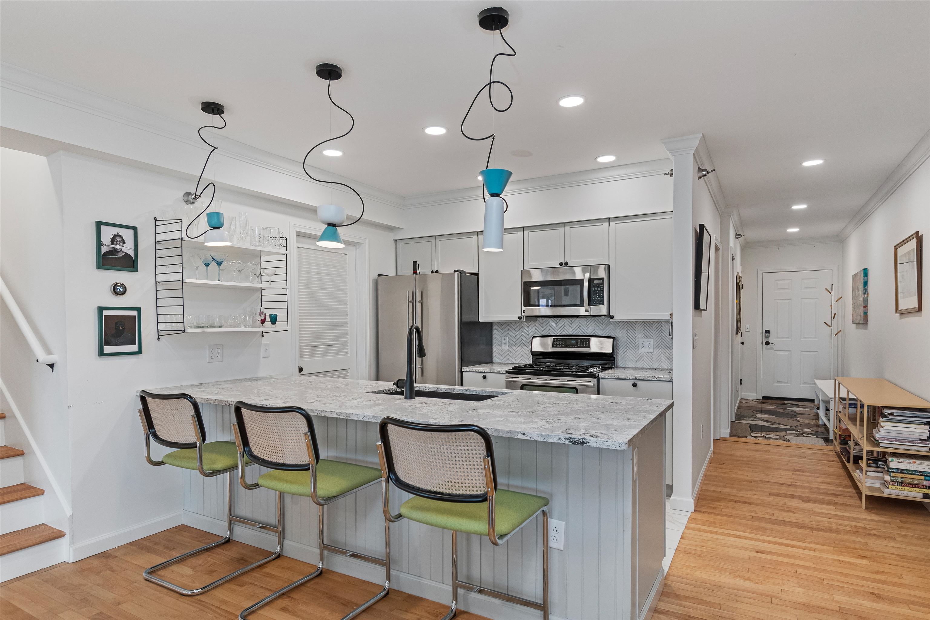 33 North Avenue, Unit 12 Burlington, VT 05401 - Photo 7 of 55