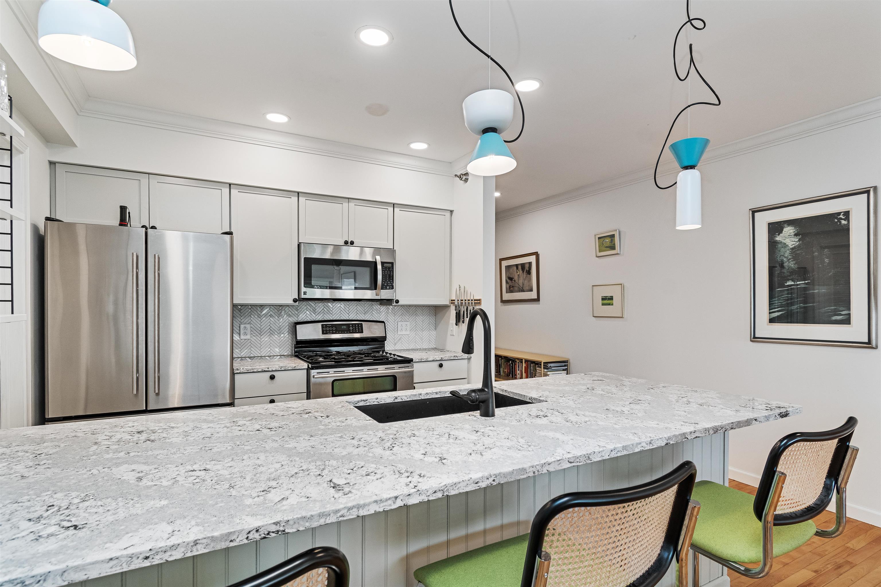 33 North Avenue, Unit 12 Burlington, VT 05401 - Photo 10 of 55