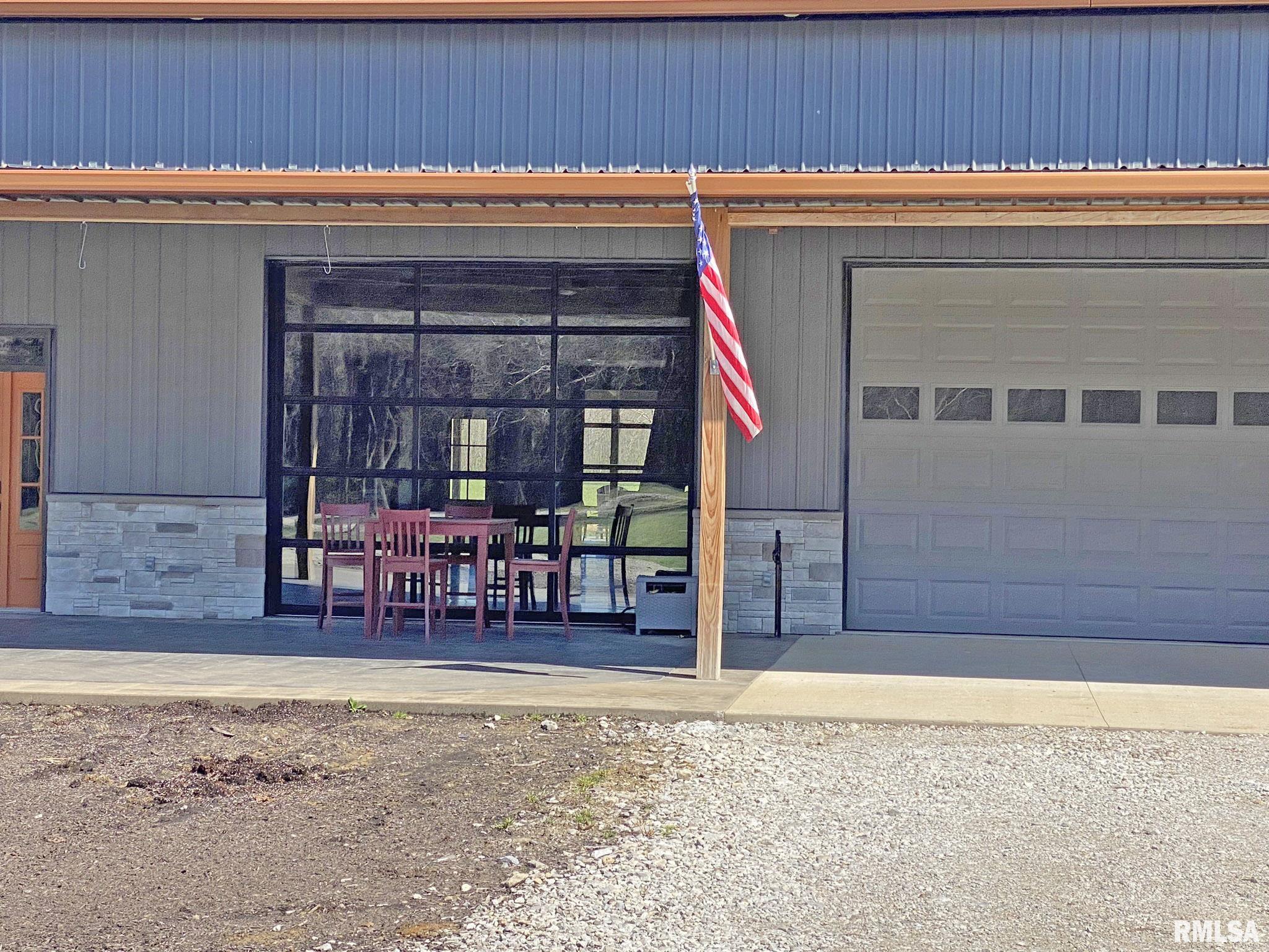 4623 Cj Heck Road Salem, IL 62881 - Photo 4 of 11