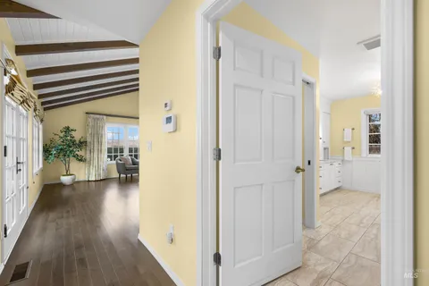 $995,000 | 4225 North Cole Lane, Boise, ID 83704
