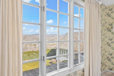 $995,000 | 4225 North Cole Lane, Boise, ID 83704