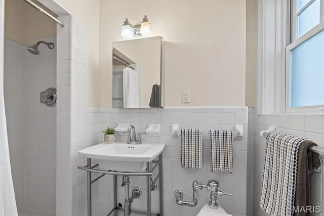 $365,000 | 625 South Skinker Boulevard, Unit 103, St. Louis, MO 63105