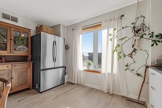 $429,900 | 405 Thomas Drive, Eagle Lake, MN 56024