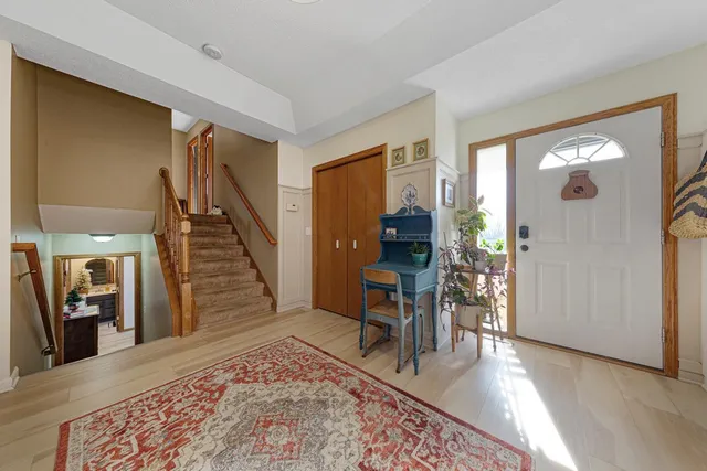 $429,900 | 405 Thomas Drive, Eagle Lake, MN 56024