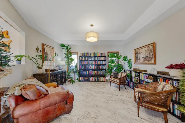 $429,900 | 405 Thomas Drive, Eagle Lake, MN 56024