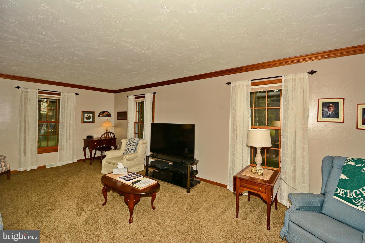 31 Timber Lane Hanover, PA 17331 - Photo 9 of 32