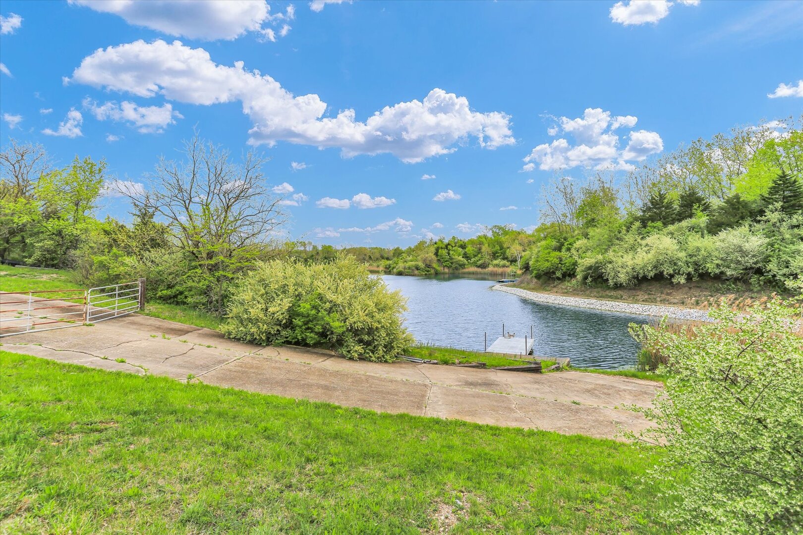 Dor1701 B Henning Road Danville, IL 61834 - Photo 18 of 40 a view of a yard