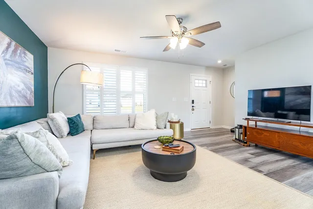 $379,000 | 1207 Watson Lane, Grottoes, VA 24441