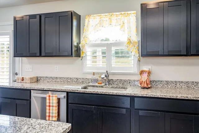 $379,000 | 1207 Watson Lane, Grottoes, VA 24441