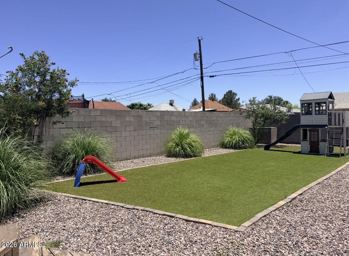 721 East 9th Street Douglas, AZ 85607 - Photo 20 of 23 playground