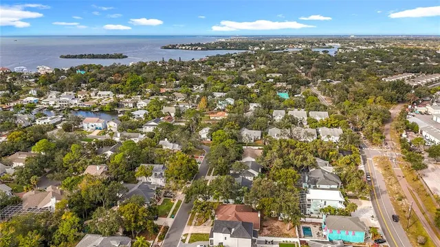$875,000 | 402 North Carolina Avenue, Palm Harbor, FL 34683