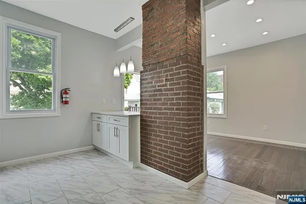 $3,000 | 126 75th Street, Unit 2, North Bergen, NJ 07047