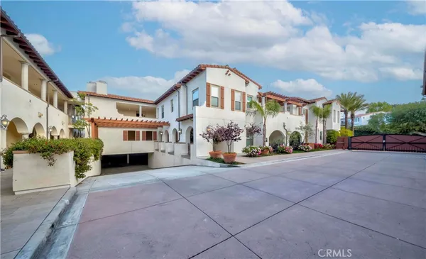 $5,000 | 28220 Highridge Road, Unit 104, Rancho Palos Verdes, CA 90275
