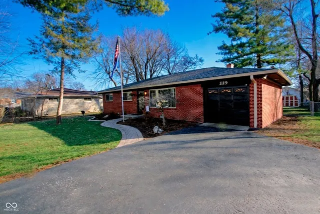 $325,000 | 1119 East Cragmont Drive, Indianapolis, IN 46227
