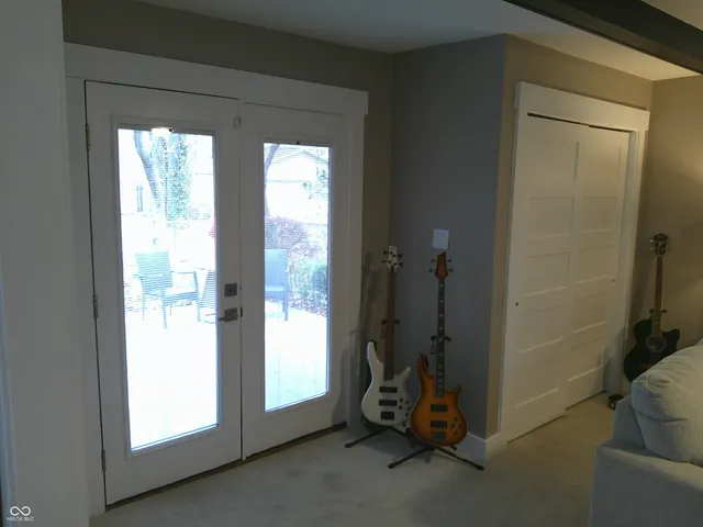 $330,000 | 1119 East Cragmont Drive, Indianapolis, IN 46227