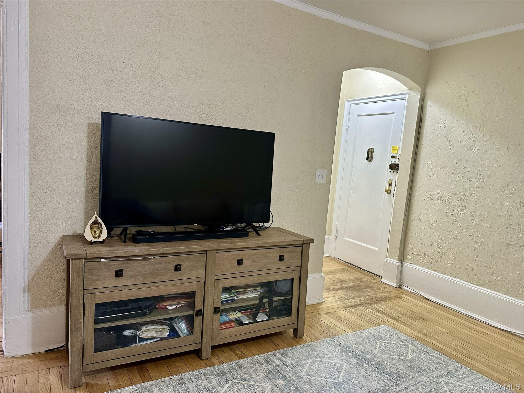 808 Bronx River Road, Unit 4E Bronxville, NY 10708 - Photo 5 of 19 Oversized Living Room (20' X 15") has been divided into 2 rooms. Hardwood Floors. Hall Closet.