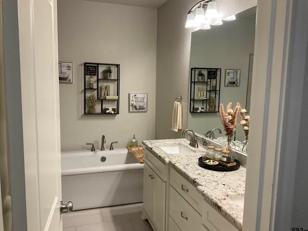 $397,800 | 11978 Gillian Court, Tyler, TX 75703