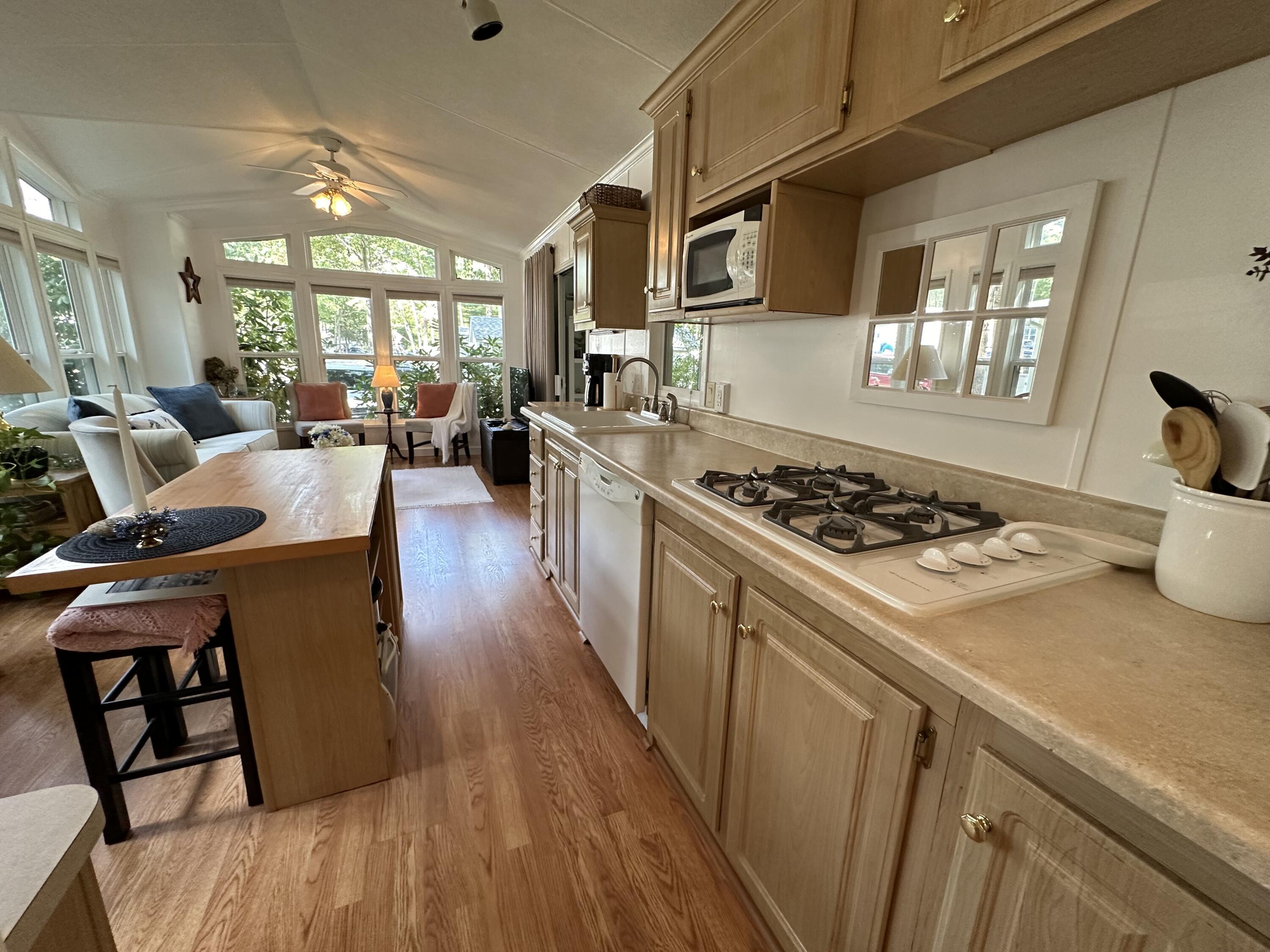 150 Chapel Road, Unit 27 Wells, ME 04090 - Photo 18 of 44 IMG_6737