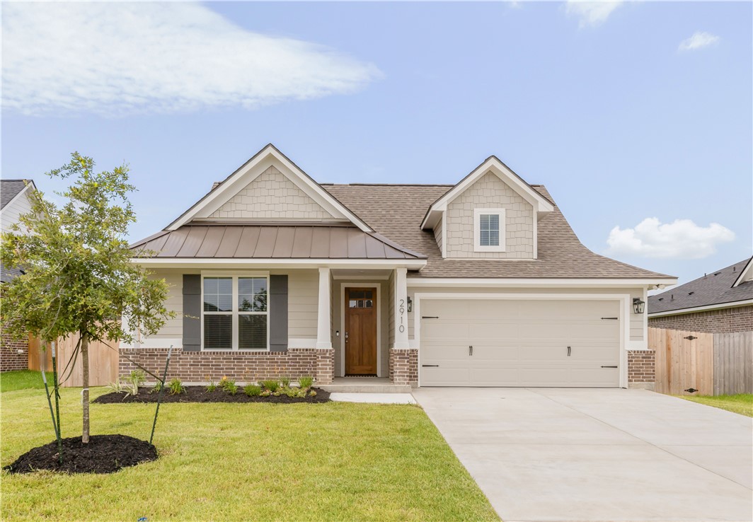 Welcome home to 2910 Captain Court!