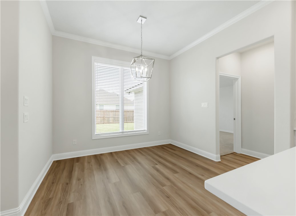 2910 Captain Court Bryan, TX 77808 - Photo 13 of 31 Dining room