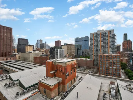 $325,000 | 170 West Polk Street, Unit 1406, Chicago, IL 60605