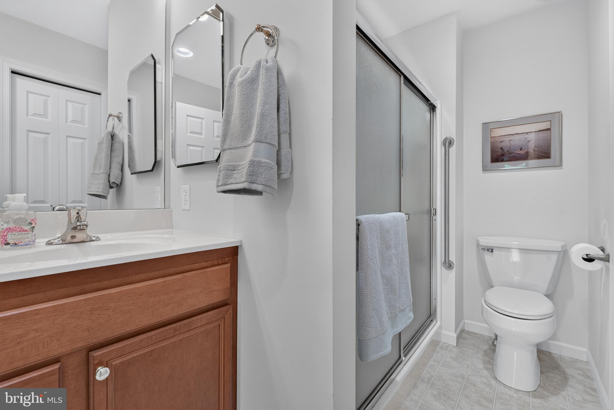 1133 Brighton Avenue Lititz, PA 17543 - Photo 25 of 44 Primary Bathroom