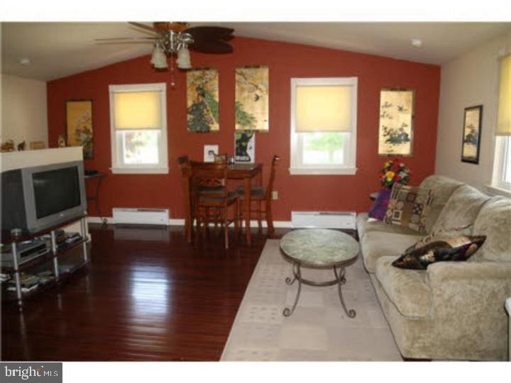 109 Kansas Road Pennsville, NJ 08070 - Photo 13 of 21 Gallery Image 13
