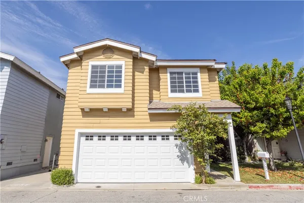 $699,000 | 9155 Noble Avenue, North Hills, CA 91343