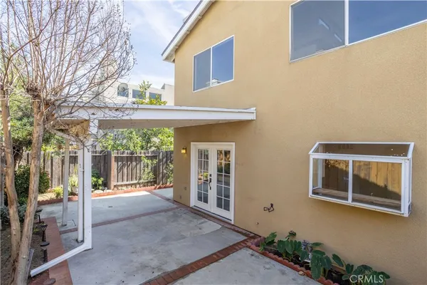 $699,000 | 9155 Noble Avenue, North Hills, CA 91343