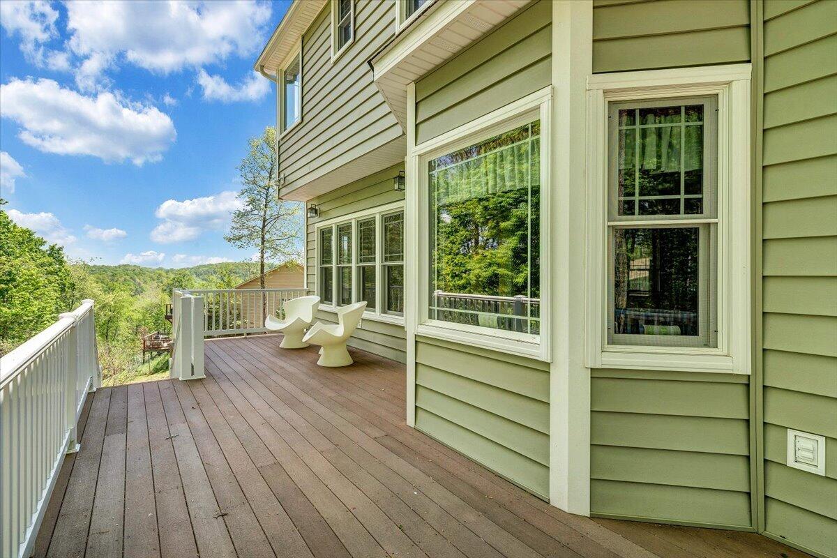 159 Lakeshore Terrace Road Hardy, VA 24101 - Photo 43 of 90 Deck