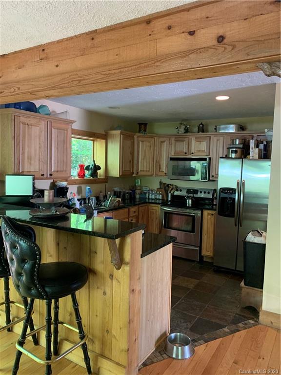 102 Lakeledge Road Beech Mountain, NC 28604 - Photo 3 of 8 Gallery Image 3