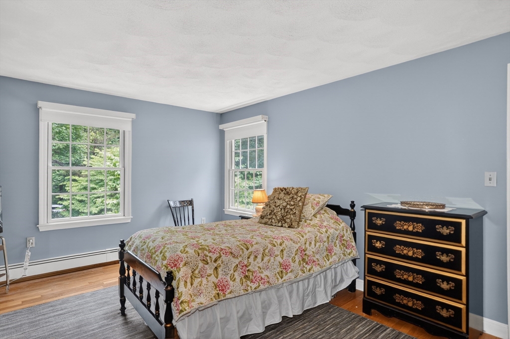 17 Maplewood Road Medfield, MA 02052 - Photo 29 of 41
