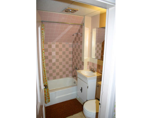 14-16 Leonard Street Springfield, MA 01104 - Photo 4 of 8 Gallery Image 4