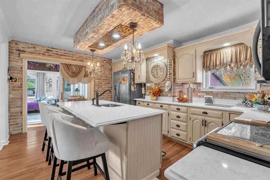 335 Fords Hill Road Grindstone, PA 15442 - Photo 8 of 39