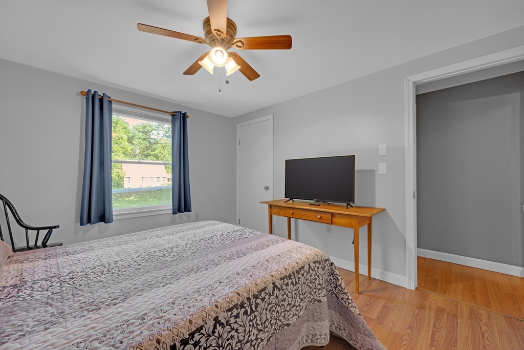 189 Stafford Road Holland, MA 01521 - Photo 29 of 40