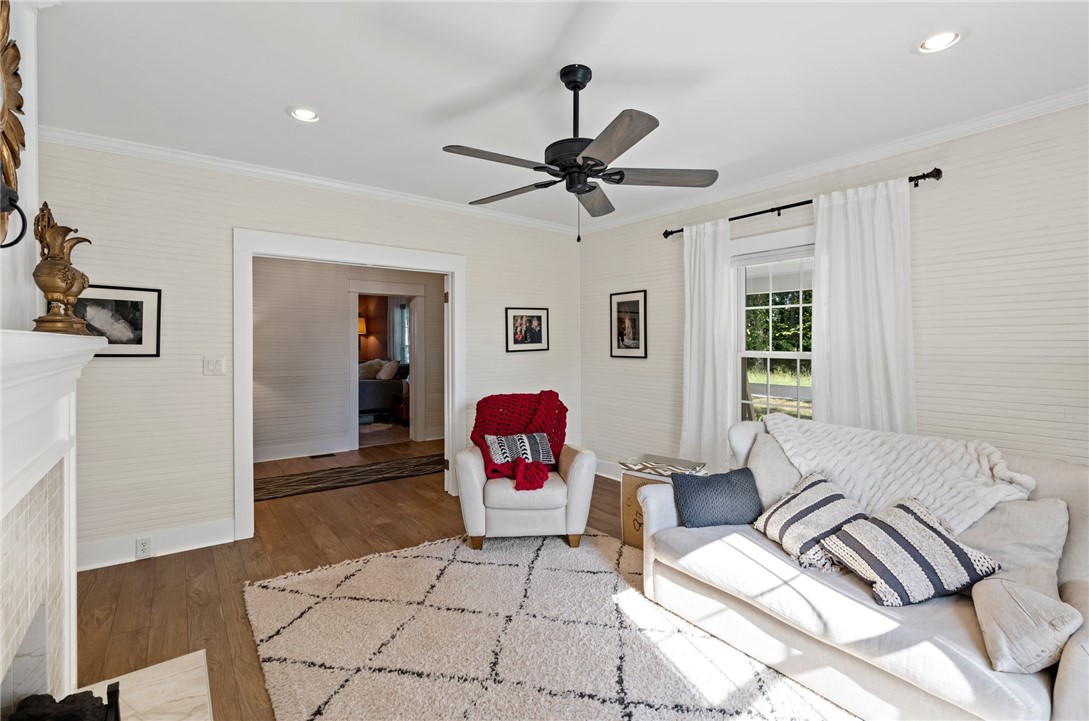 1870 Gowdeysville Road Gaffney, SC 29340 - Photo 8 of 36