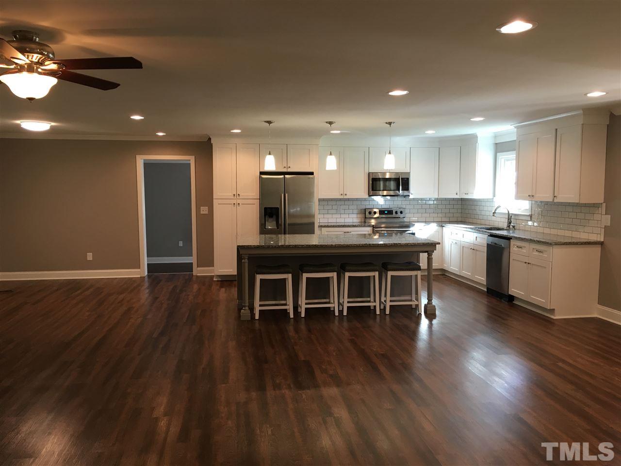 348 Tanglewood Circle Roxboro, NC 27573 - Photo 4 of 20 Gallery Image 4