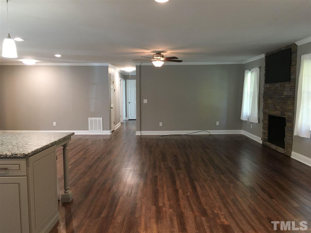 348 Tanglewood Circle Roxboro, NC 27573 - Photo 7 of 20 Gallery Image 7