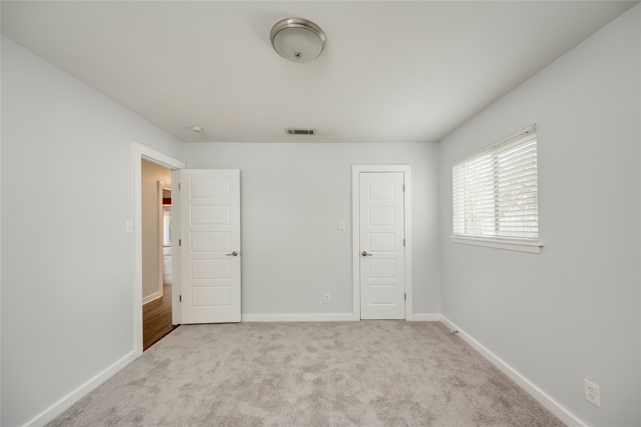 5402 Chevy Circle Austin, TX 78723 - Photo 19 of 29