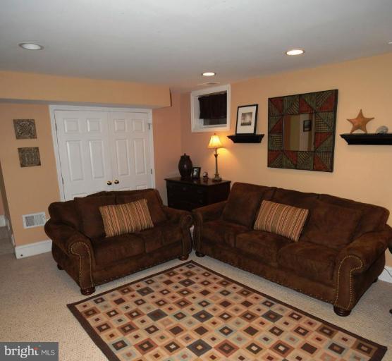 9219 Bells Mill Road Potomac, MD 20854 - Photo 16 of 21 Recreation Room