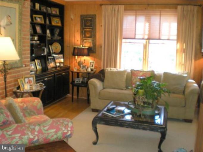 9219 Bells Mill Road Potomac, MD 20854 - Photo 20 of 21 Recreation Room #2