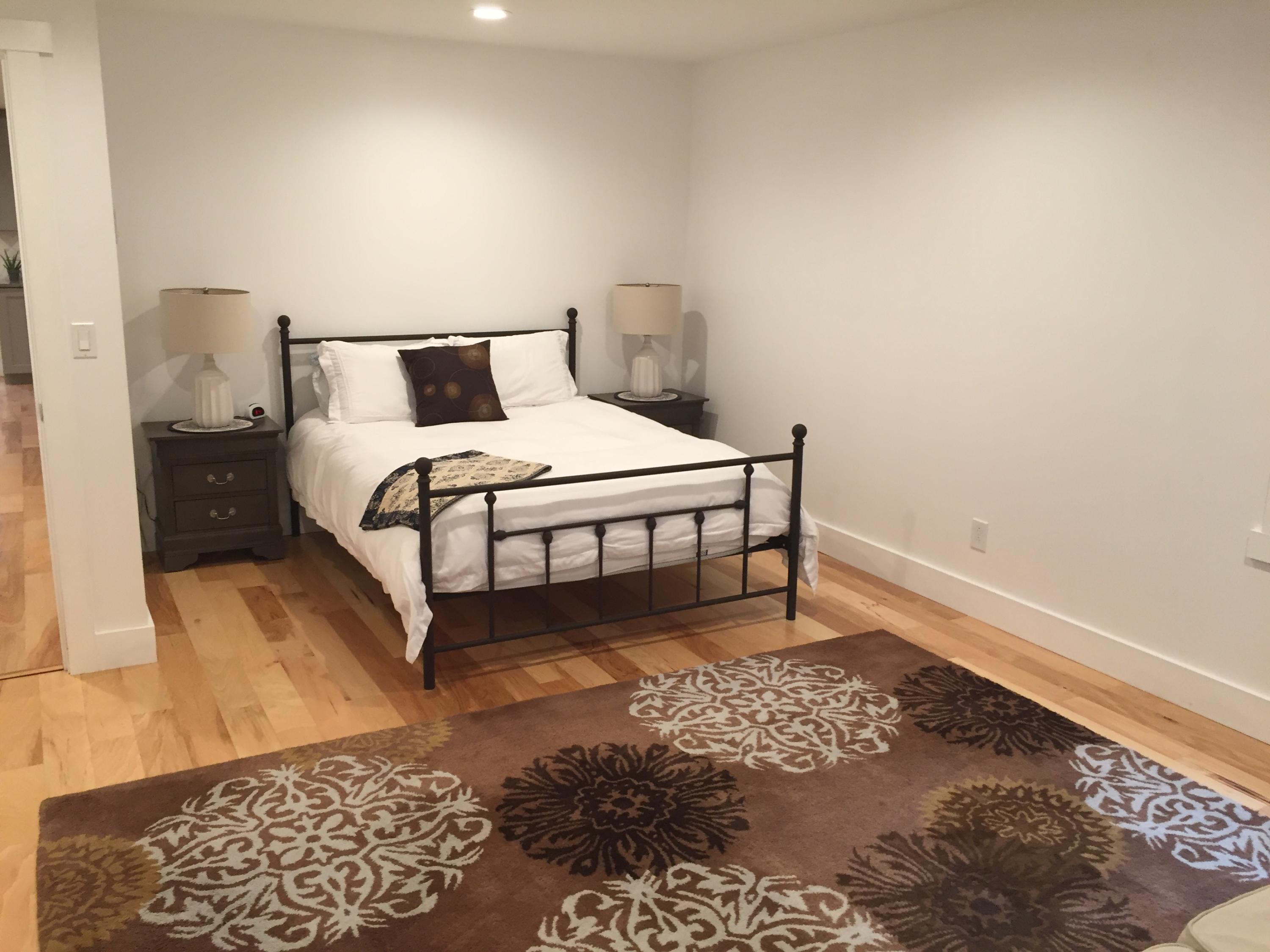 18 Ben's Landing Road Boothbay, ME 04537 - Photo 6 of 25 Ames master bedroom